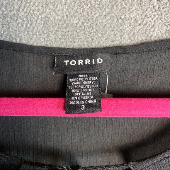 Torrid boho sheer bell sleeve top size 3 - Picture 3 of 8